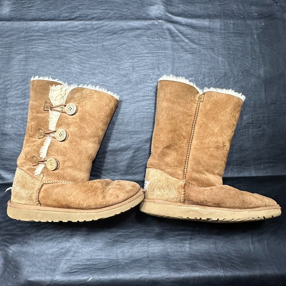 UGG Womens Boots